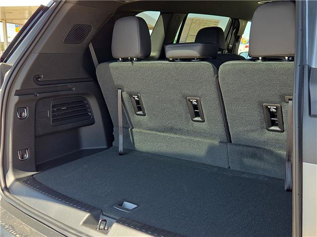 2026 GMC Acadia Elevation - Photo 9