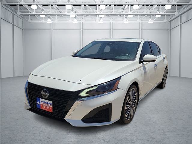 2024 Nissan Altima 
