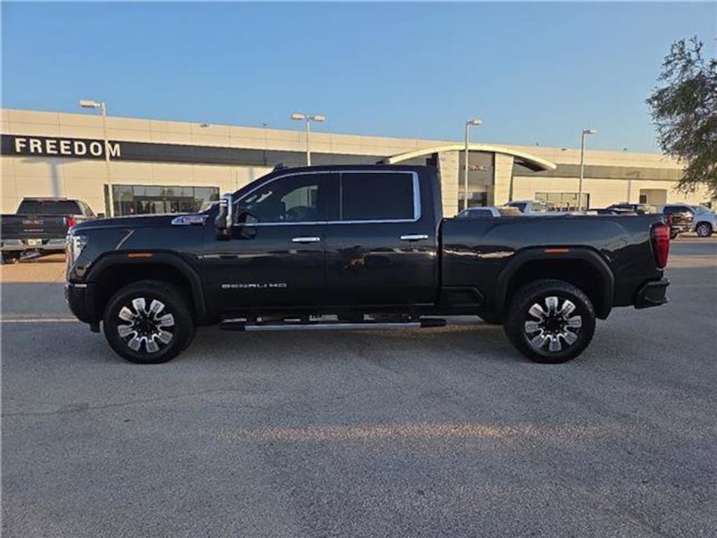 Used 2024 GMC Sierra 2500 HD Denali Truck