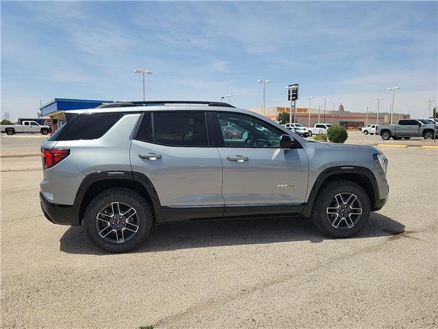 2026 GMC Terrain AT4 - Photo 6
