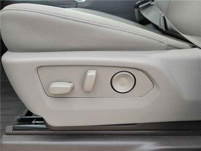 2026 GMC Sierra 1500 SLT - Photo 15
