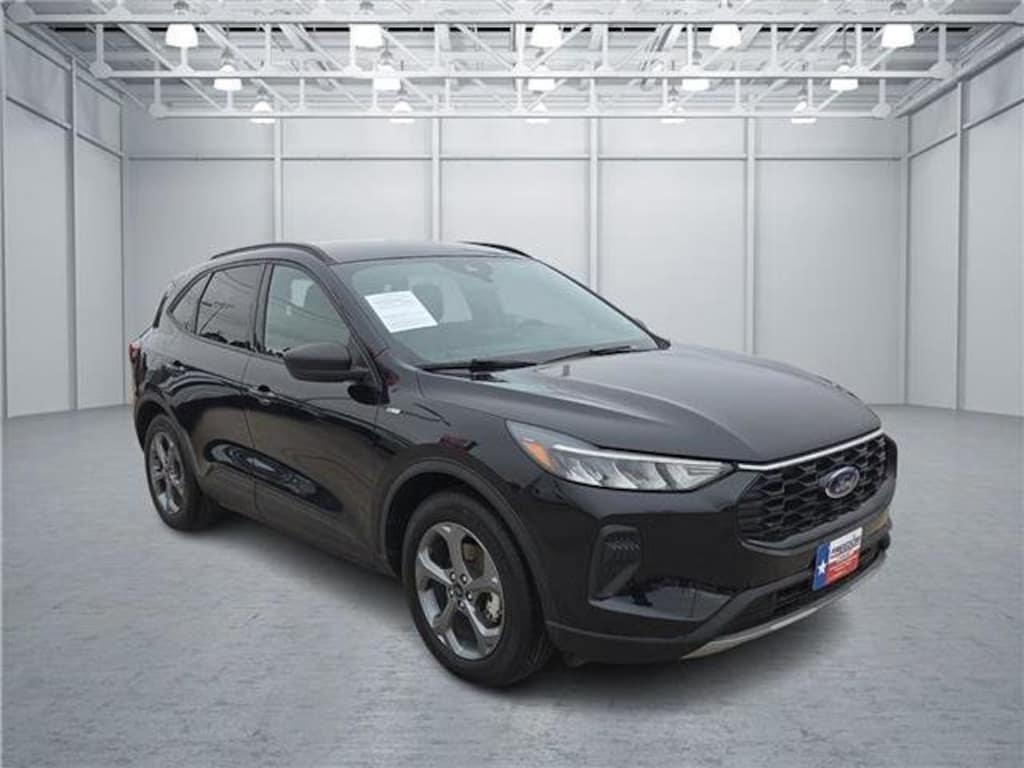 Used 2025 Ford Escape ST-Line