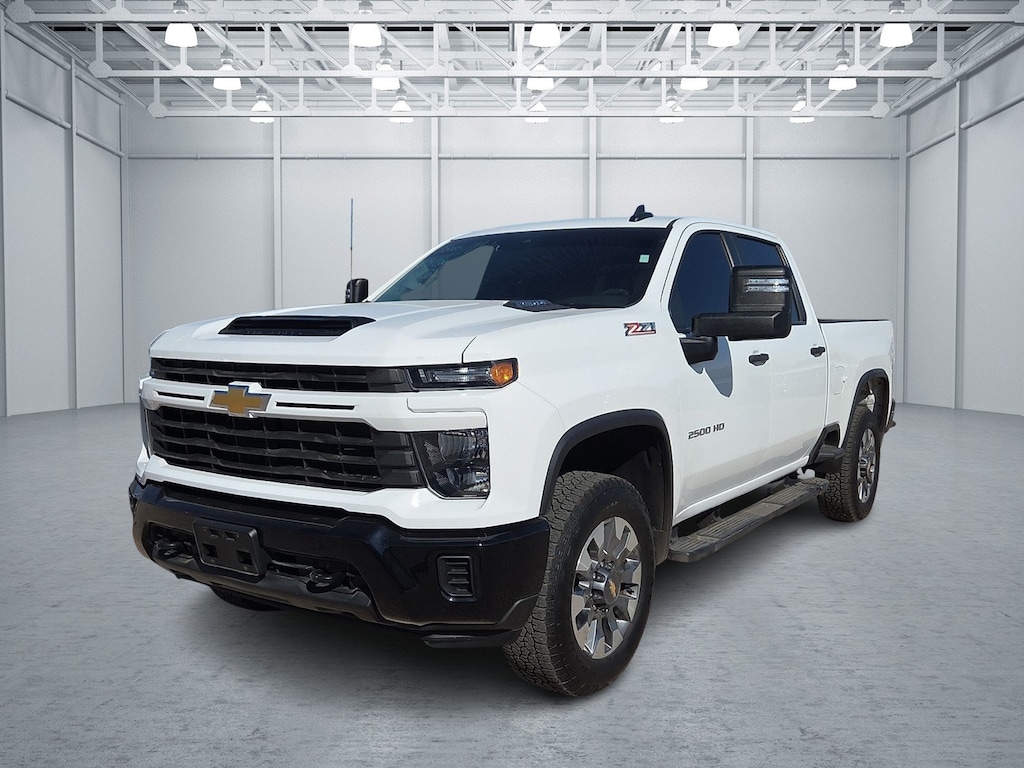 Used 2024 Chevrolet Silverado 2500 HD Custom Truck