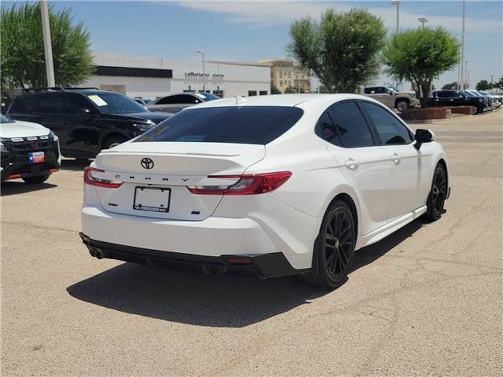 Used 2025 Toyota Camry LE