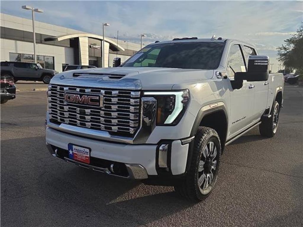 Used 2024 GMC Sierra 2500 HD Denali Truck