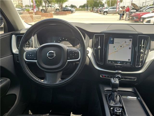 2019 Volvo XC60 Momentum - Photo 17