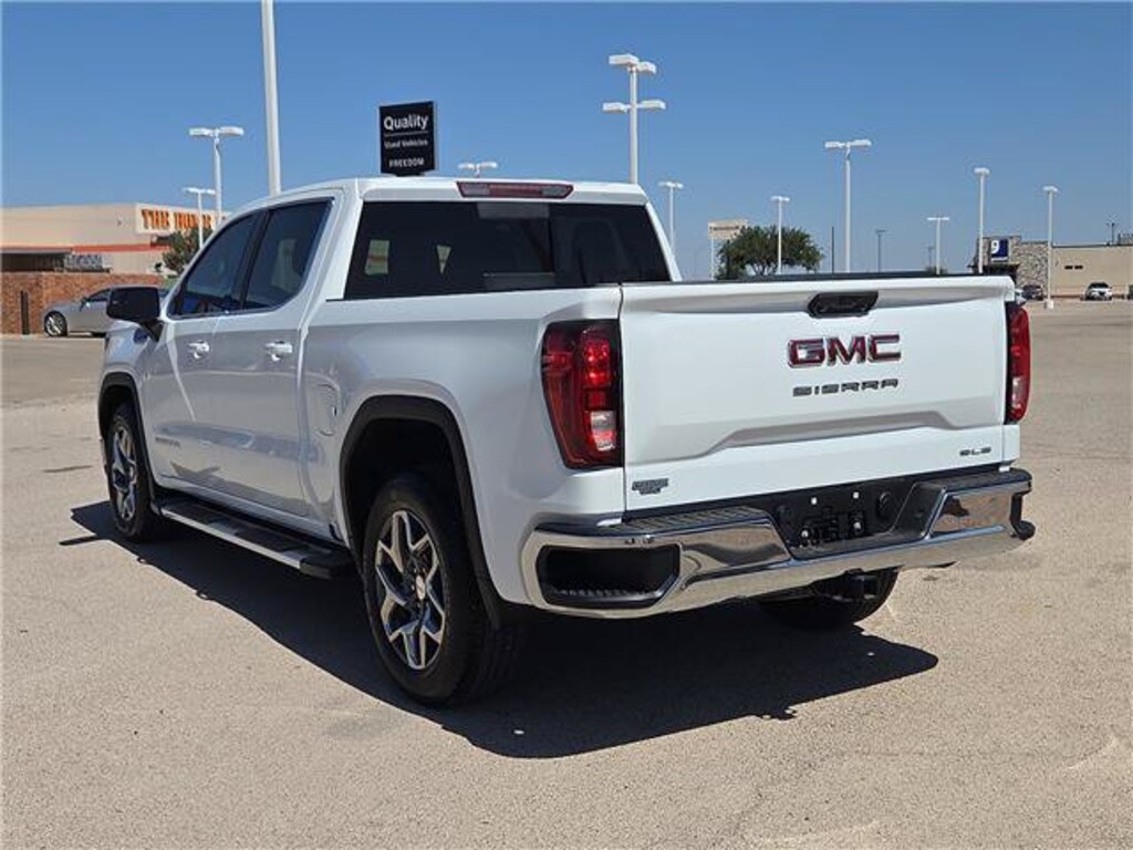 Used 2024 GMC Sierra 1500 SLE Truck