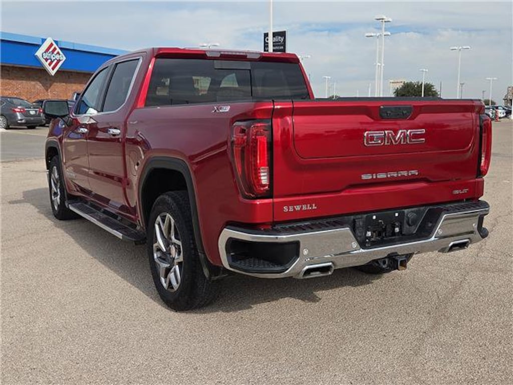 Used 2024 GMC Sierra 1500 SLT Truck