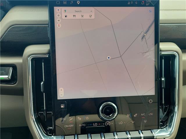 2026 GMC Yukon Denali - Photo 18