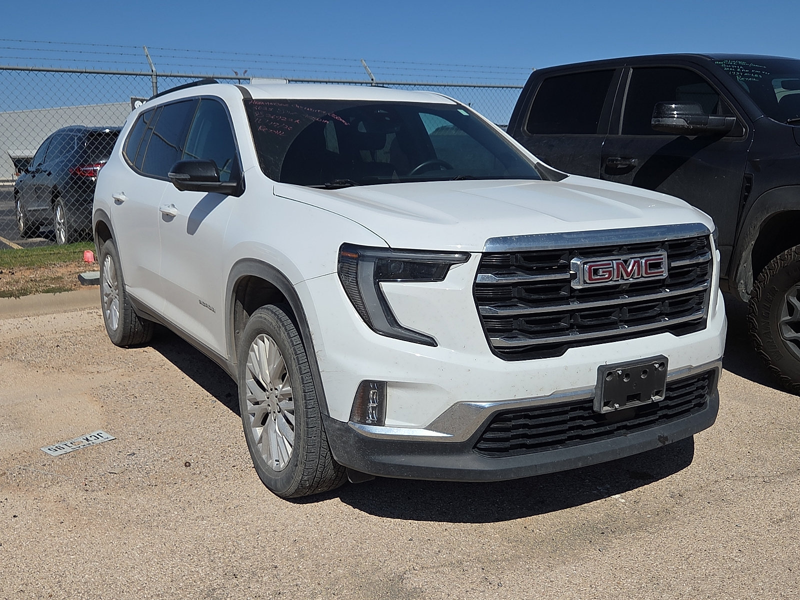 Used 2025 GMC Acadia Elevation SUV