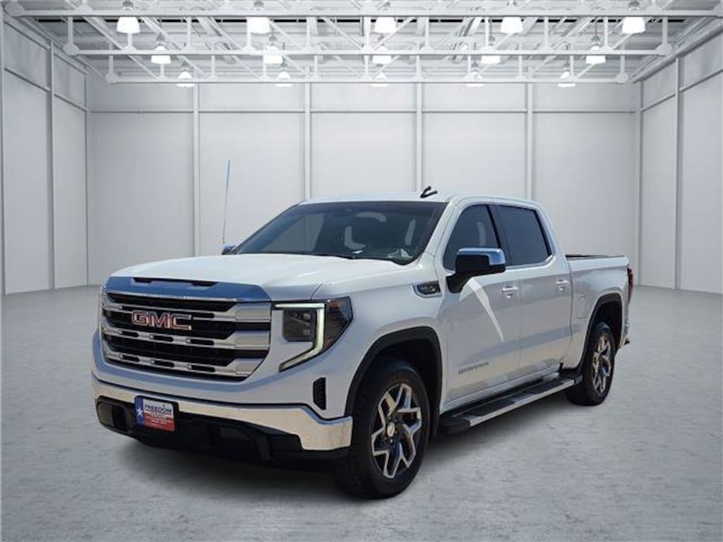Used 2024 GMC Sierra 1500 SLE Truck