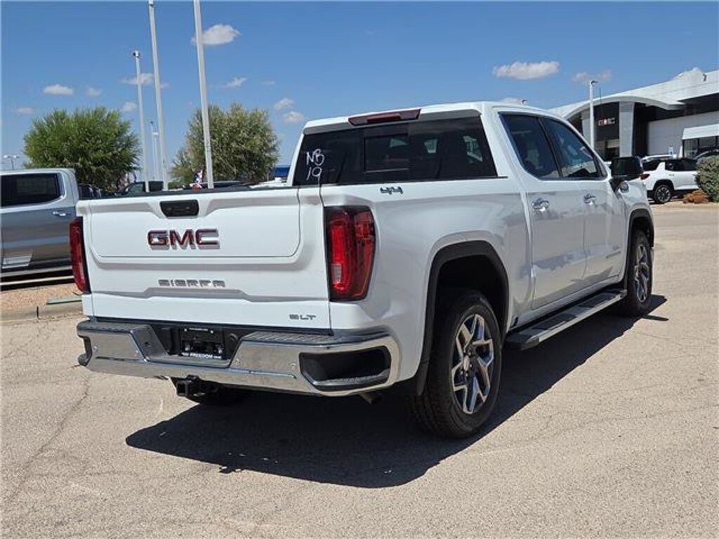 New 2026 GMC Sierra 1500 SLT Truck