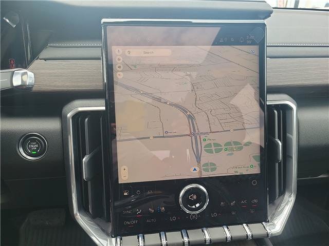 2026 GMC Acadia Denali - Photo 13