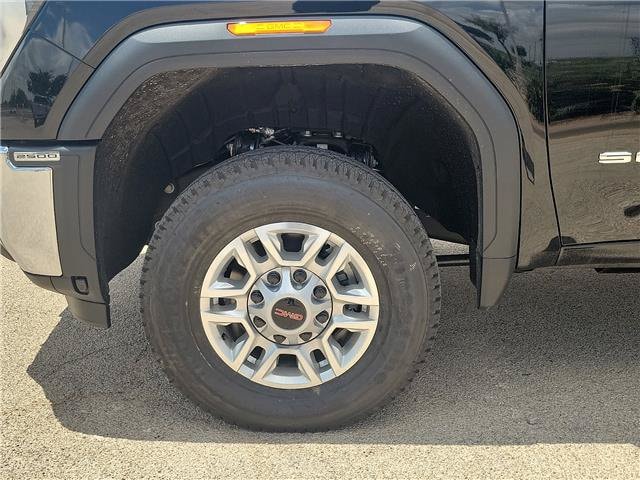 2026 GMC Sierra 2500HD Pro - Photo 9
