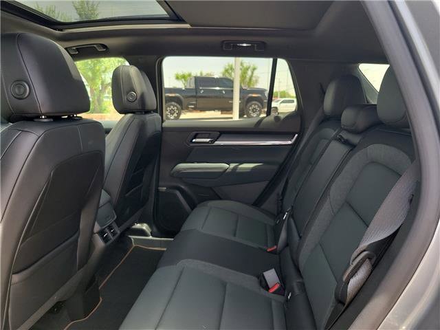 2026 GMC Terrain AT4 - Photo 11
