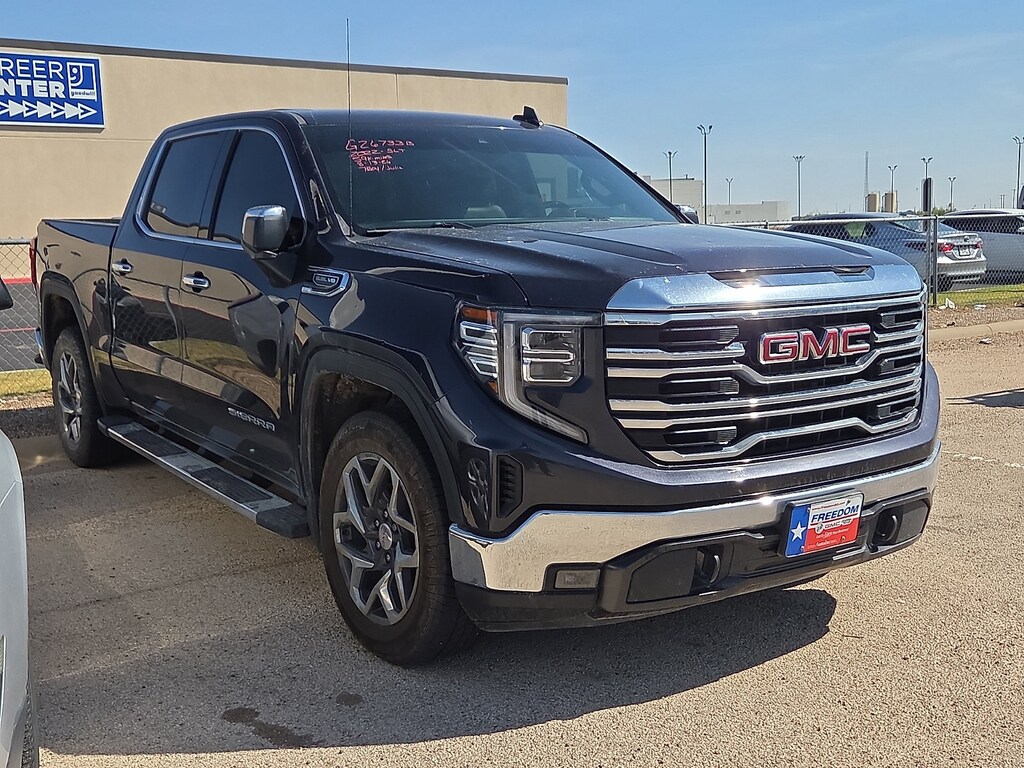Used 2022 GMC Sierra 1500 SLT Truck