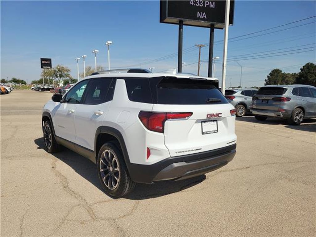 Used 2026 GMC Terrain Elevation SUV