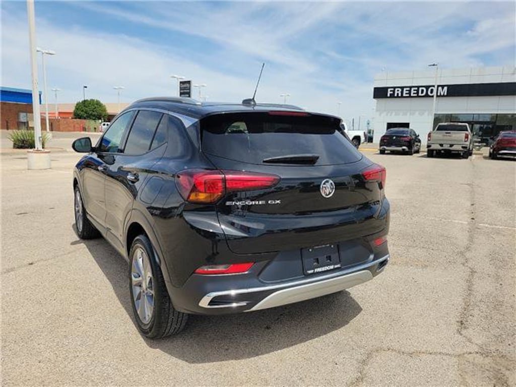 Used 2023 Buick Encore GX Essence SUV