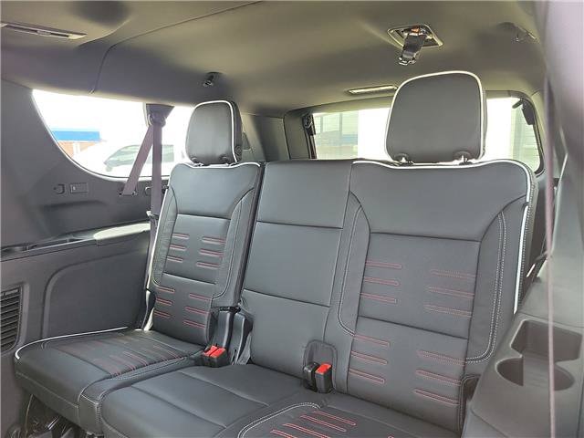 2026 GMC Yukon XL AT4 Ultimate - Photo 11