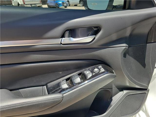 2024 Nissan Altima SL - Photo 12