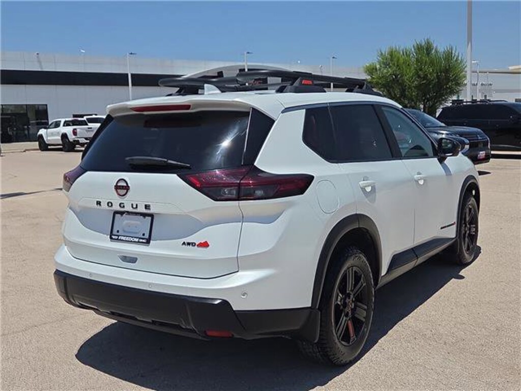 Used 2025 Nissan Rogue Rock Creek