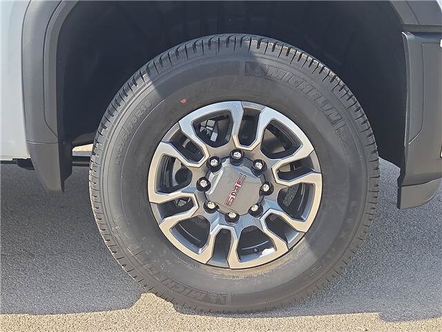 2026 GMC Sierra 2500HD SLT - Photo 7