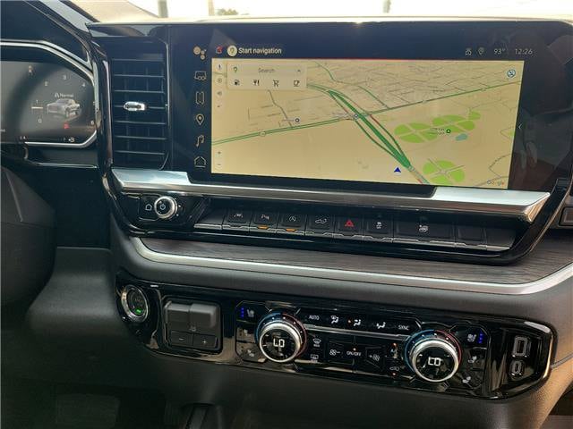 2026 GMC Sierra 1500 SLT - Photo 18