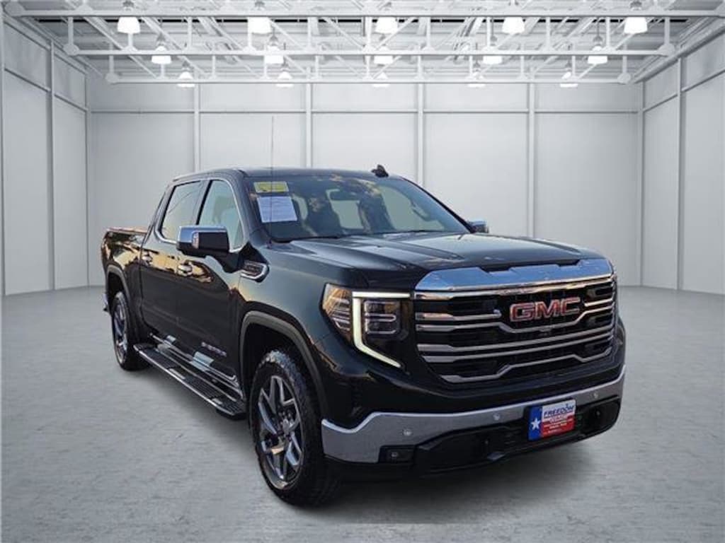 Used 2023 GMC Sierra 1500 SLT Truck