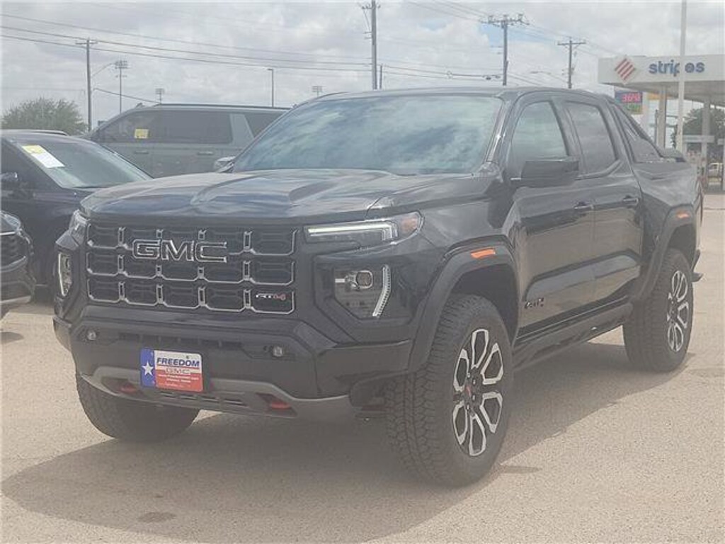 New 2026 GMC Canyon AT4 Truck