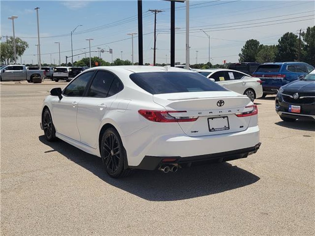 Used 2025 Toyota Camry LE