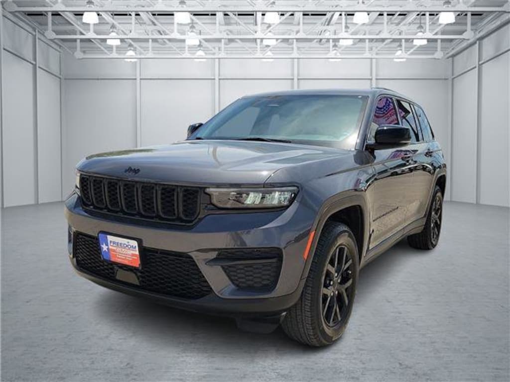 Used 2024 Jeep Grand Cherokee Altitude X