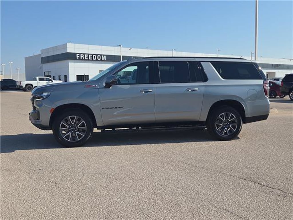 Used 2024 Chevrolet Suburban Z71 SUV