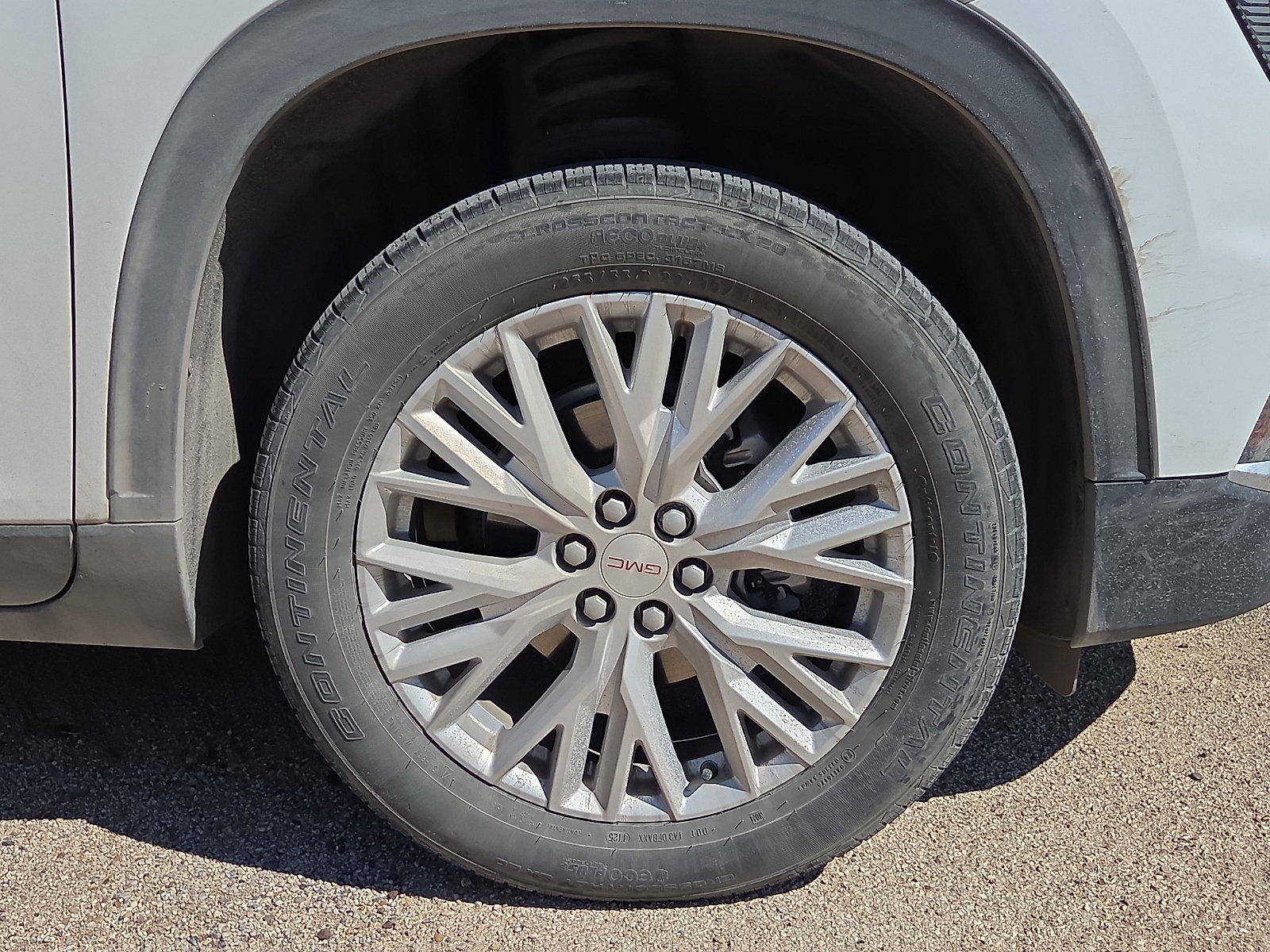 Used 2025 GMC Acadia Elevation SUV