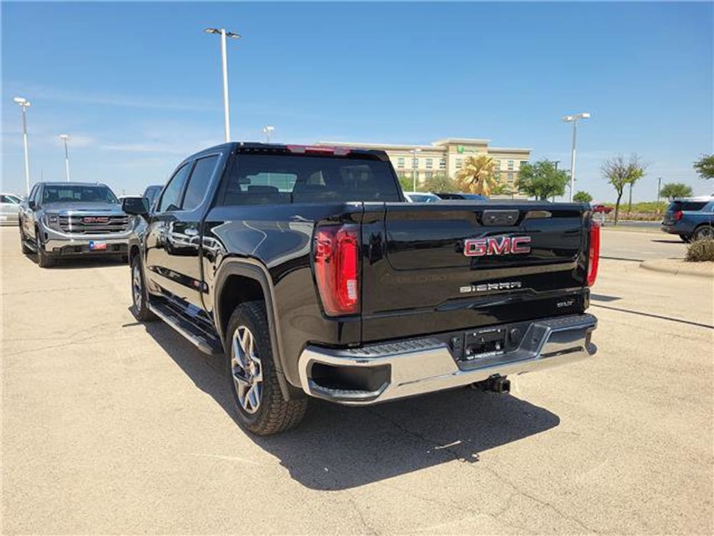 New 2026 GMC Sierra 1500 SLT Truck
