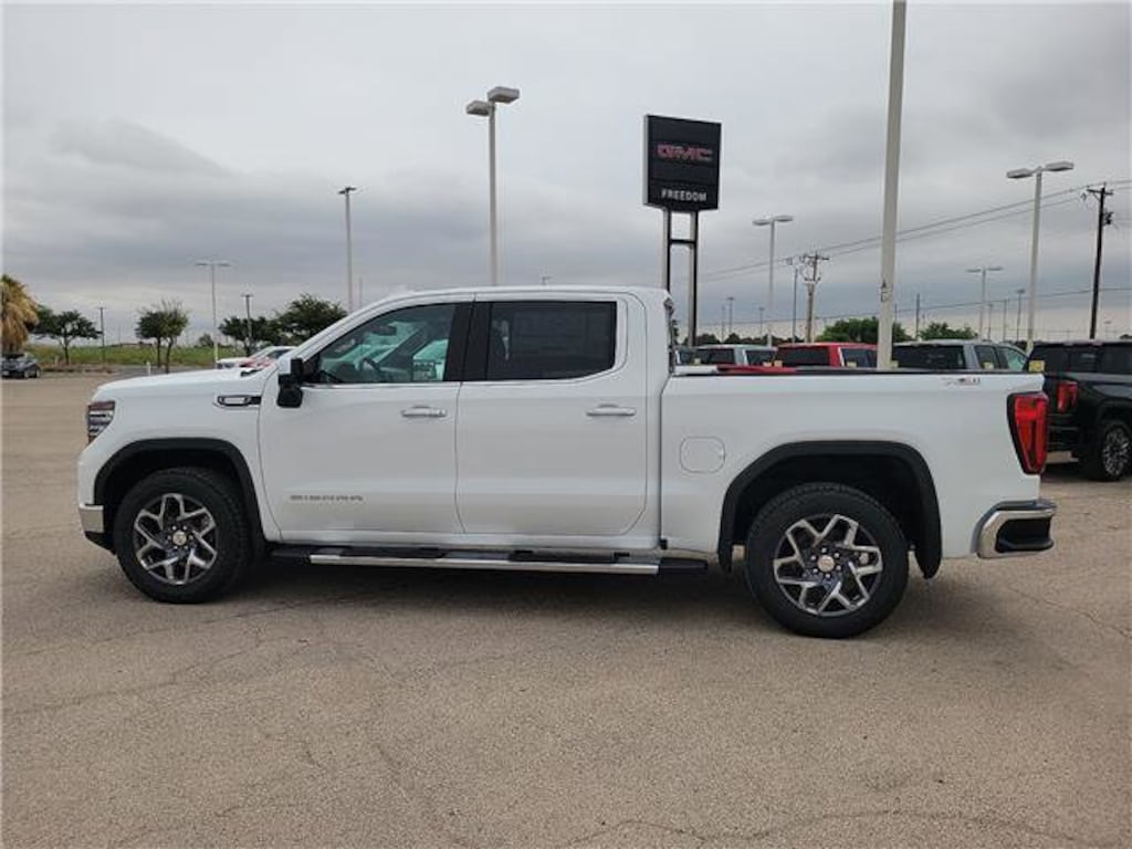 New 2026 GMC Sierra 1500 SLT Truck