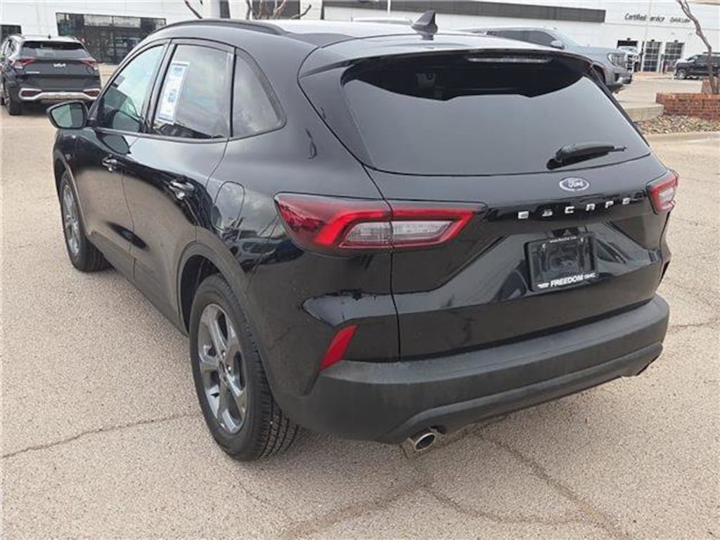 Used 2025 Ford Escape ST-Line