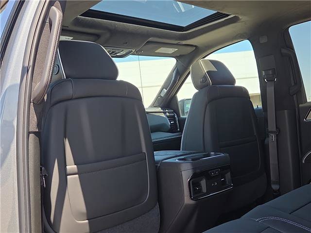 2026 GMC Sierra 1500 AT4X - Photo 13