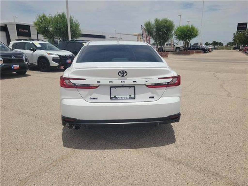 Used 2025 Toyota Camry LE