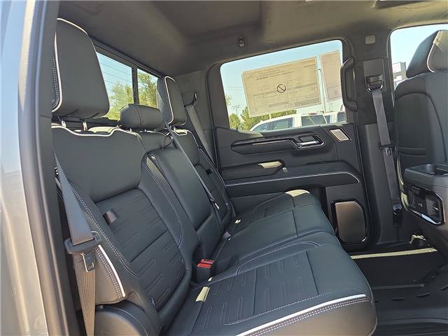 2026 GMC Sierra 1500 AT4X - Photo 14