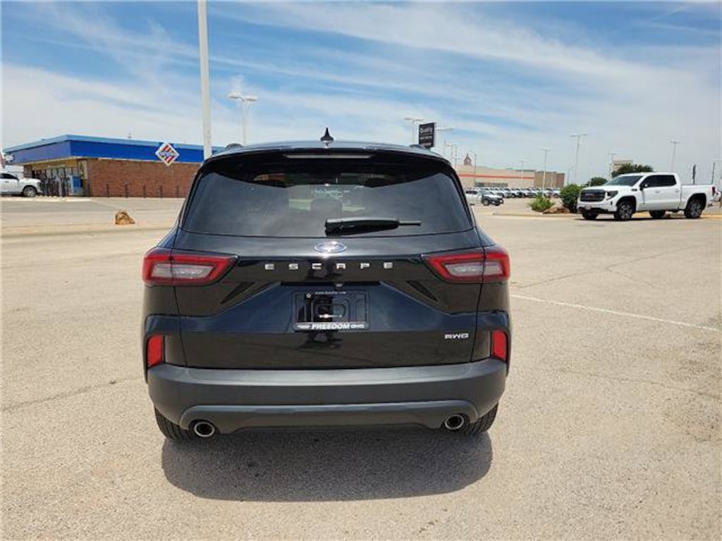 Used 2025 Ford Escape ST-Line