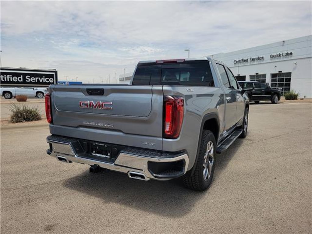 New 2026 GMC Sierra 1500 SLT Truck
