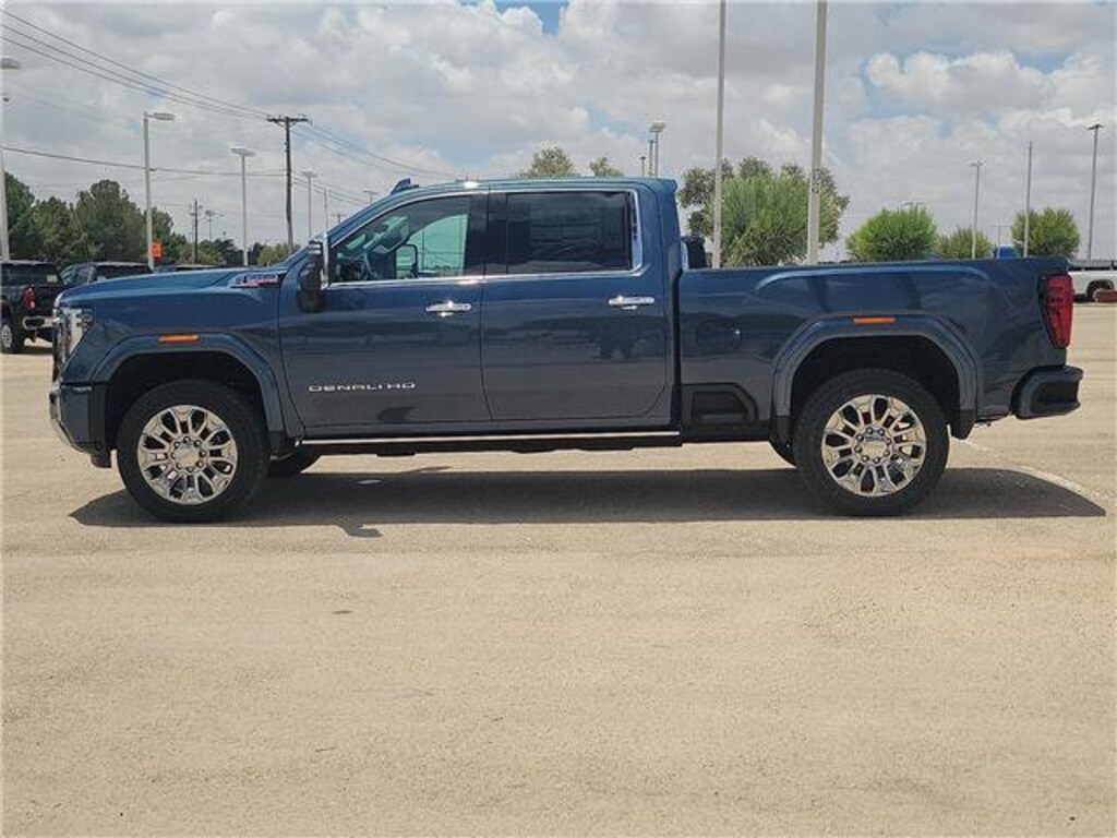 New 2026 GMC Sierra 2500 HD Denali Truck