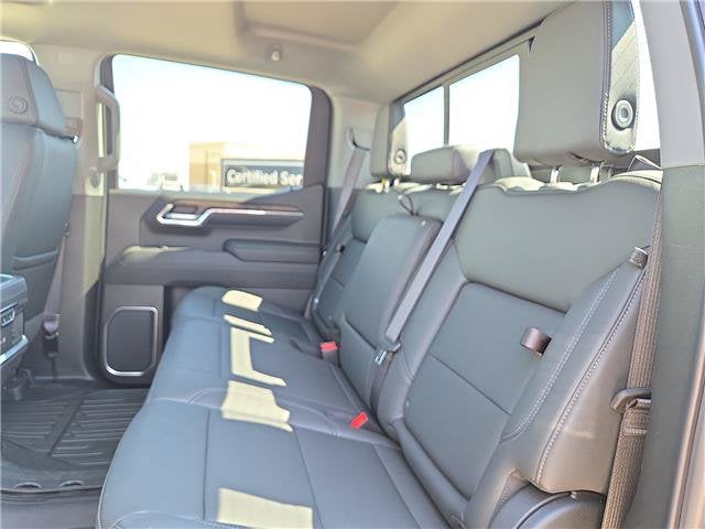 2026 GMC Sierra 1500 SLT - Photo 13