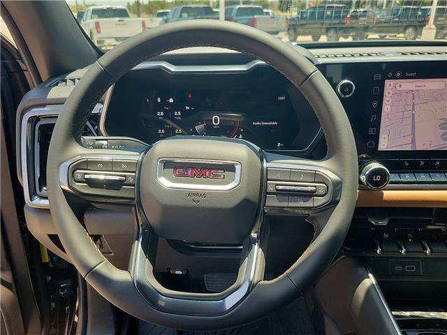 2026 GMC Canyon AT4 - Photo 17