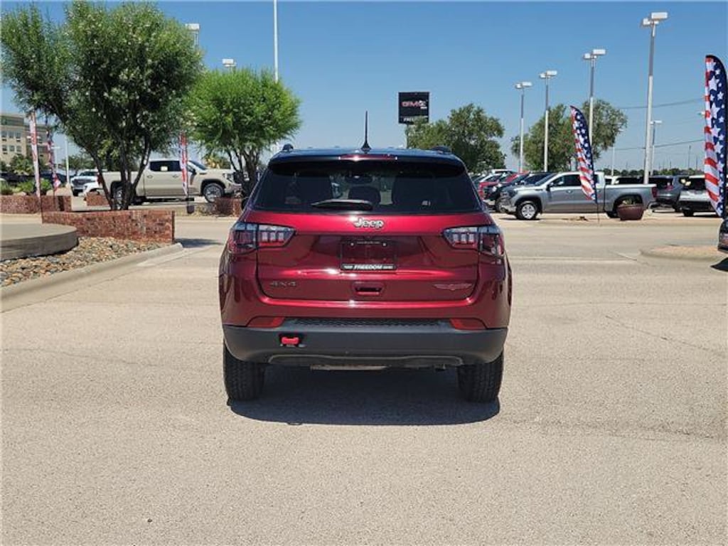 Used 2022 Jeep Compass Trailhawk