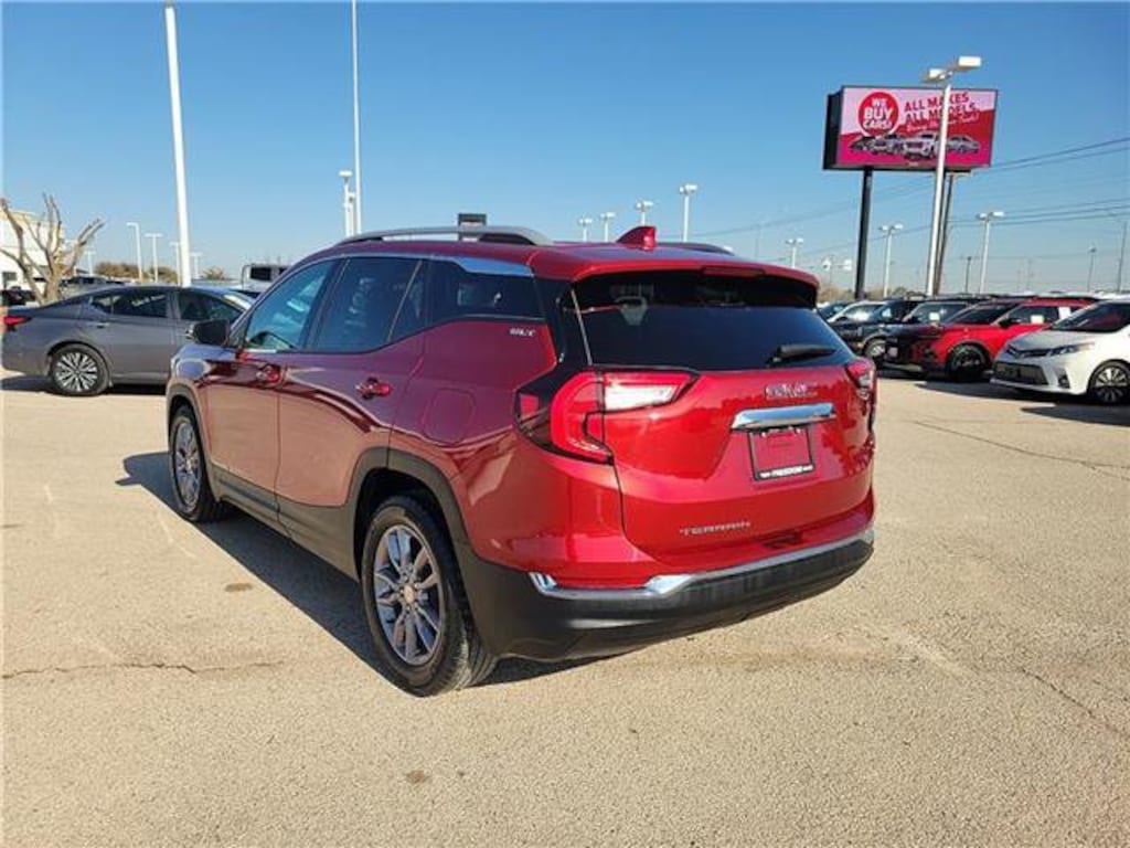 Used 2022 GMC Terrain SLT SUV