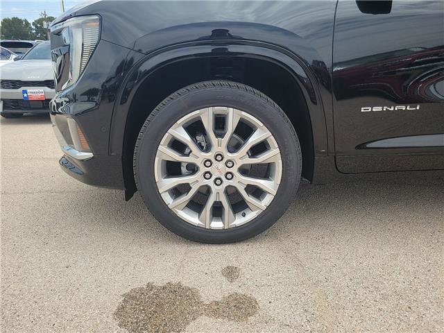 2026 GMC Acadia Denali - Photo 8