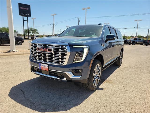 2026 GMC Yukon Denali AWD's photo