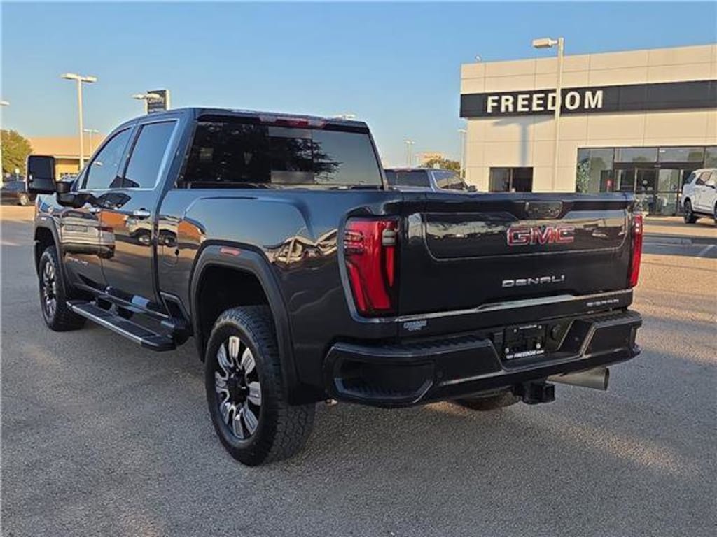 Used 2024 GMC Sierra 2500 HD Denali Truck