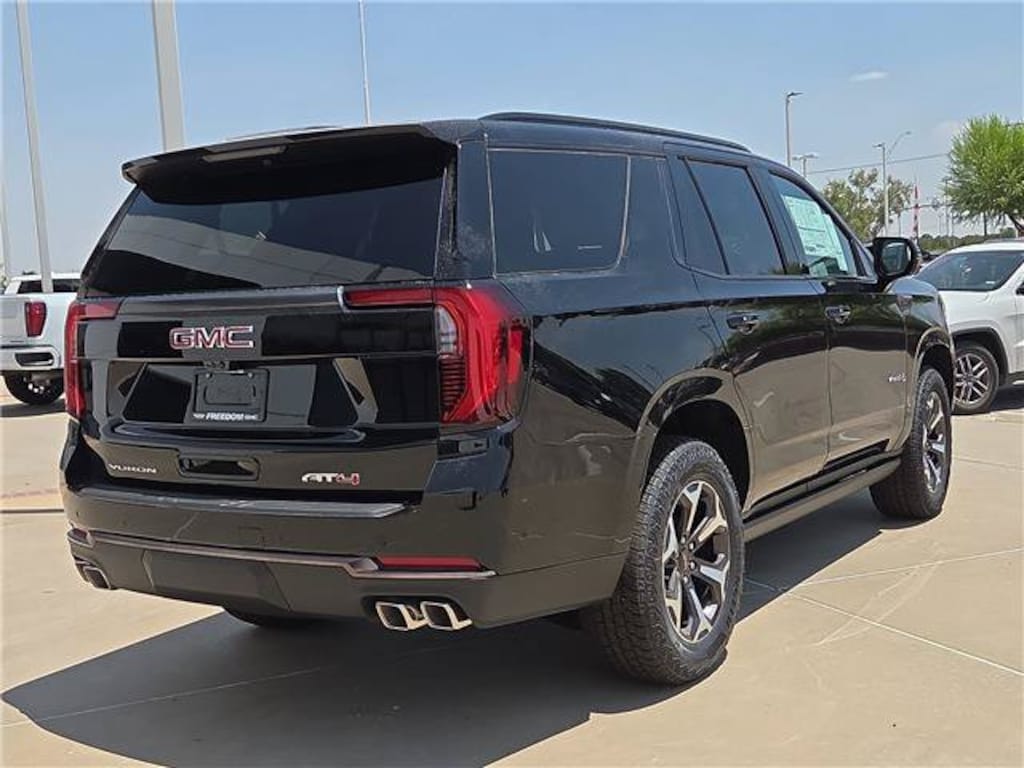 New 2026 GMC Yukon AT4 Ultimate SUV